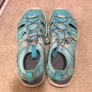 Keens waterproof shoes